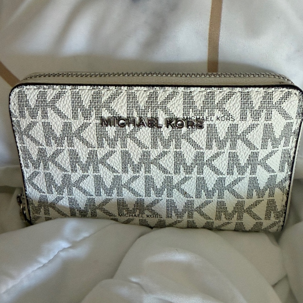 Michael Kors Gray Monogram Zip Wallet